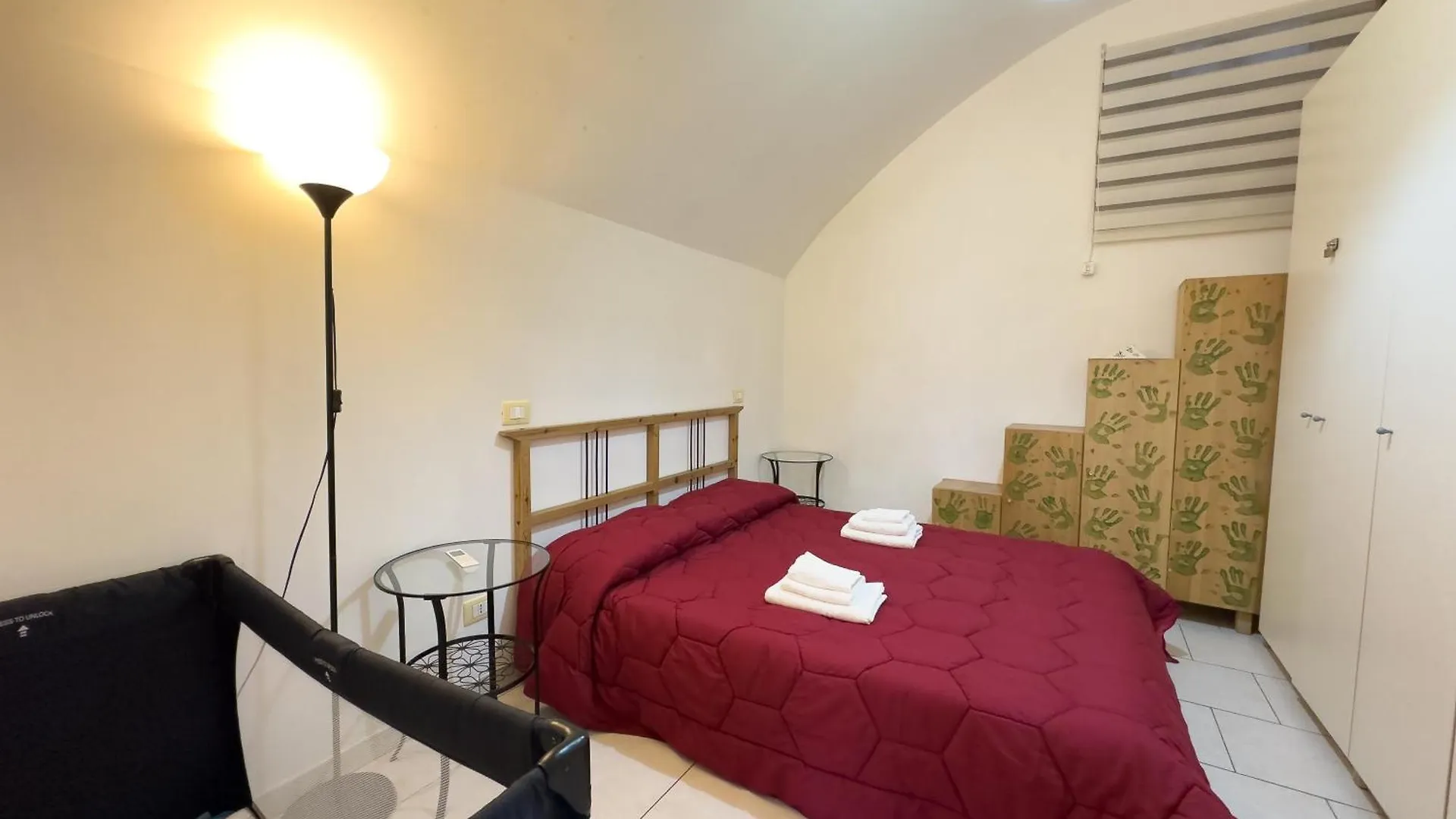 Casa Friends' House Napoli Apartment