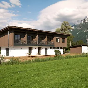 water-ski-mountain-lodge.com-bavaria.com/
