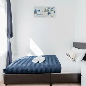 serviced-apartment-excel-olympic-city-o2-arena.brighton-hotels-england.com/